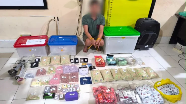 Polda Riau Ungkap Gudang Narkoba, Sita Sabu dan Ekstasi
