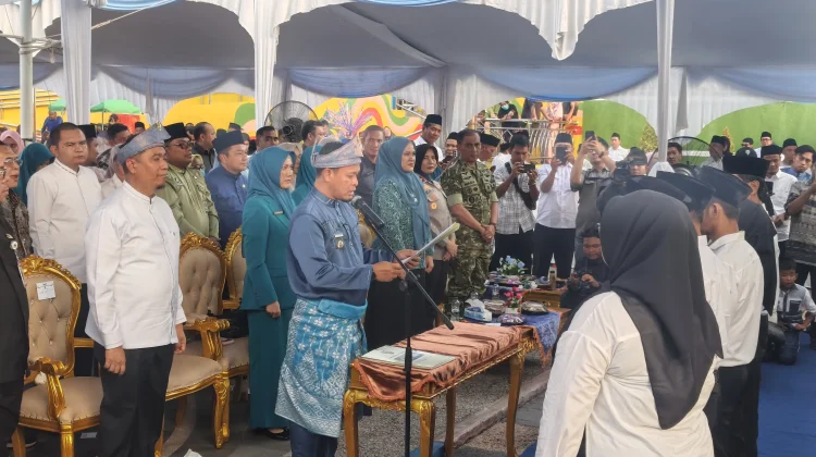 Ketua RT dan RW se-Kecamatan Senapelan Resmi Dilantik