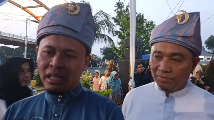 Pemko Pekanbaru Siapkan Smartphone untuk RT/RW