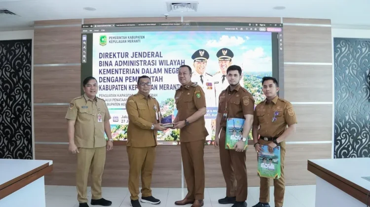 Wabup Muzamil Bahas Pertegas Batas Wilayah, Wabup Muzamil Audiensi ke Kemendagri
