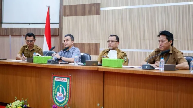 Sekda Fahmi Rizal Minta Camat dan Lurah di Dumai Sisir Tunggakan Pajak Kendaraan