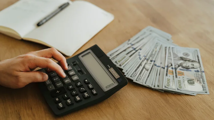 Phantom Expenses atau Biaya Kecil Penyebab Tabungan Menipis