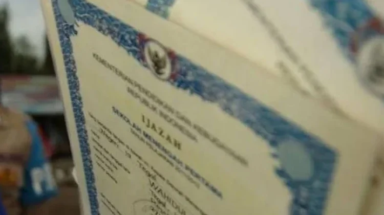 Disdik Riau Minta Alumni Segera Ambil Ijazah yang Masih Tertahan di Sekolah