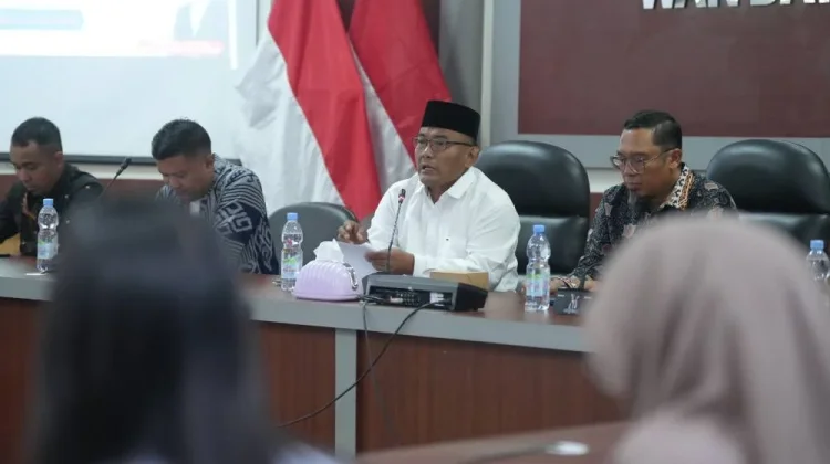 Tingkatkan Pelayanan Publik,Wawako Himbau ASN Kota Dumai untuk Bekerja Ikhlas
