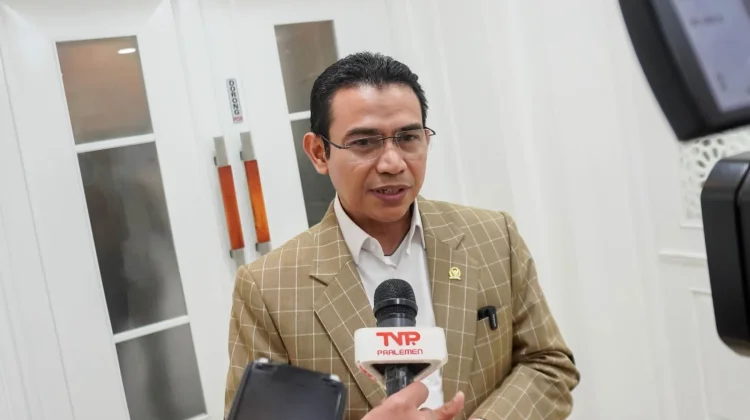 Hendry Munief Minta Pengusaha Perhatikan Buffer Zone Kawasan Industri