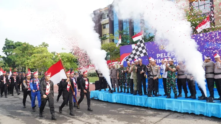 Kapolda Riau Lepas Ekspedisi Merah Putih Presisi Jangkau 17 Desa 3T