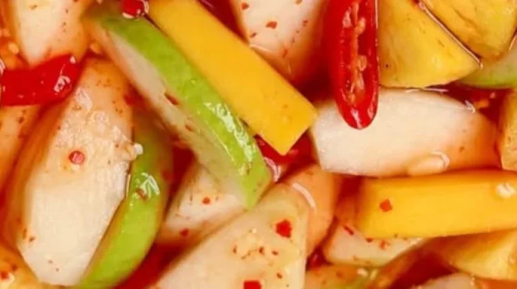 Cara Membuat Asinan Buah Segar Nikmat