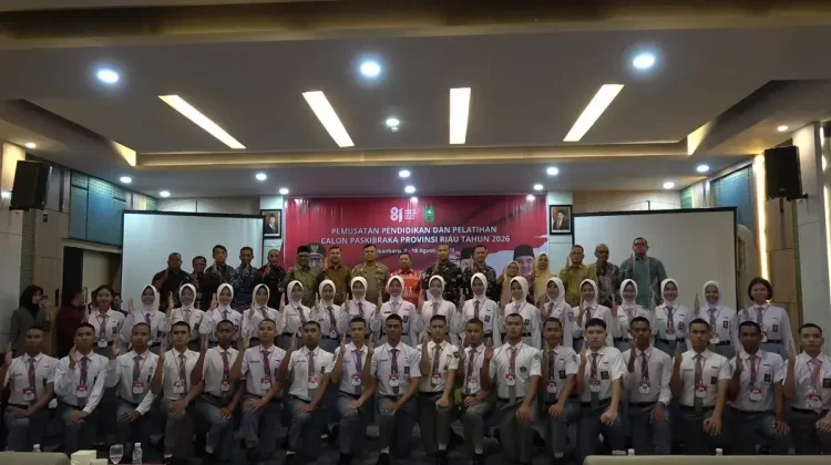 Putra Inhil Ikuti Pusdiklat Paskibraka Riau