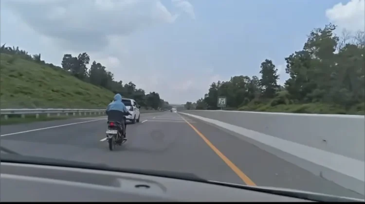 Motor Masuk Tol Pekanbaru - Dumai, Polisi Sebut Pengendara Diduga Alami Gangguan