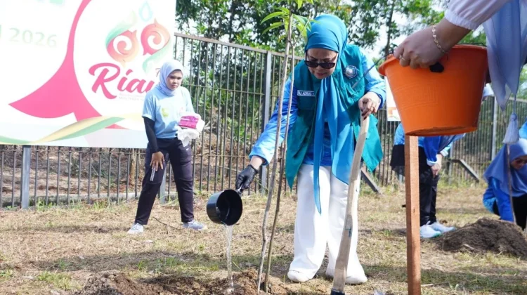 TP PKK dan DWP Riau Ajak Masyarakat Terapkan Gaya Hidup Sehat
