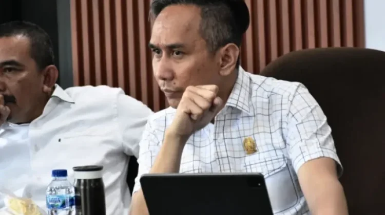 DPRD Pekanbaru Inginkan Revitalisasi Sekolah Masuk APBD Perubahan 2026