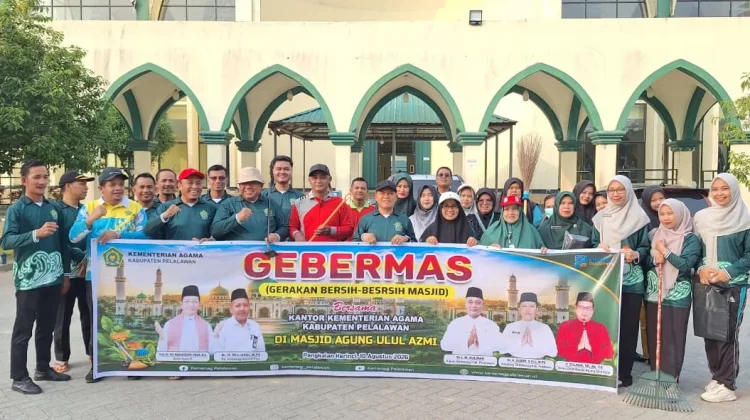 Sukseskan GeBer Mas Kemenag Pelalawan Sasar 162 Masjid dan 10 Gereja