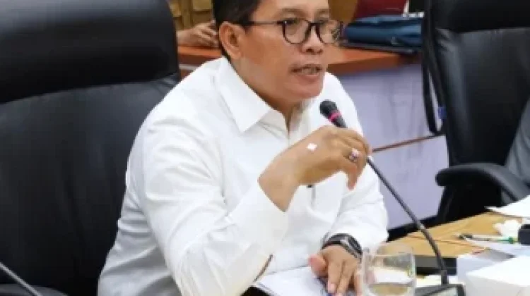 DPRD Riau Soroti Pertumbuhan Ekonomi Riau Ditengah Rendahnya PAD