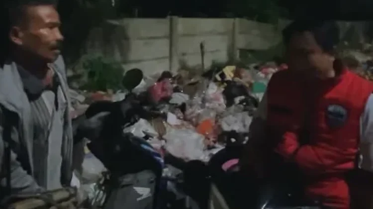 DLHK Pekanbaru Perketat Pengawasan Sampah Liar di Pinggiran Kota