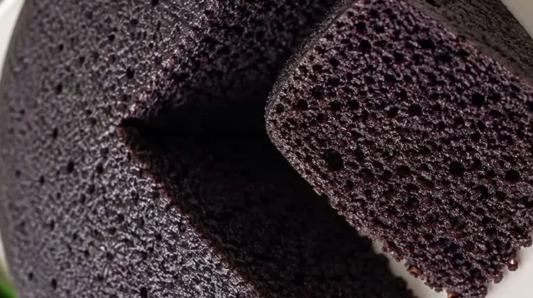 Bolu Ketan Hitam Kukus, Lembut Legit Menggoda