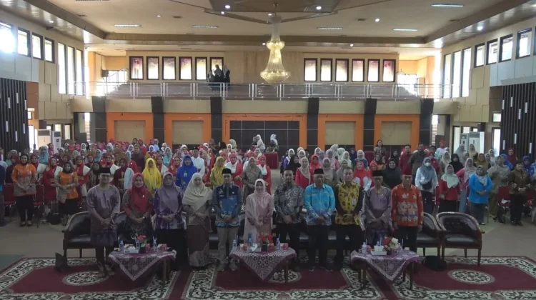 Joget Mande Semarakkan HUT ke-81 RI di Inhil