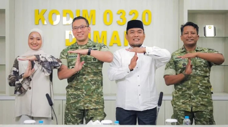 Wawako Sugiyarto dan Dandim Dumai Kupas Program Unggulan TNI AD di Ruang Podcast