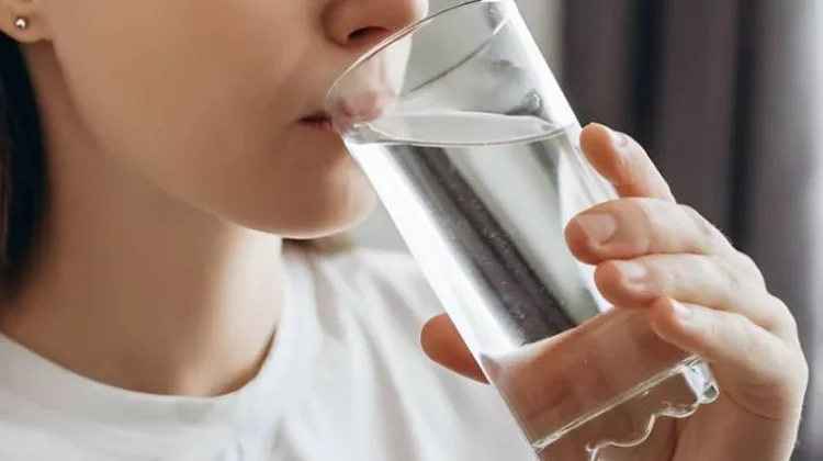 Kurang Minum Air Putih, Apa Saja Tanda yang Bisa Dirasakan Tubuh