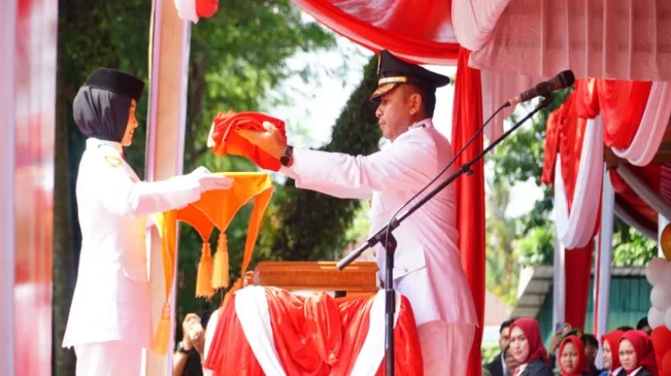 Bupati Kampar Pimpin Upacara HUT RI ke-81