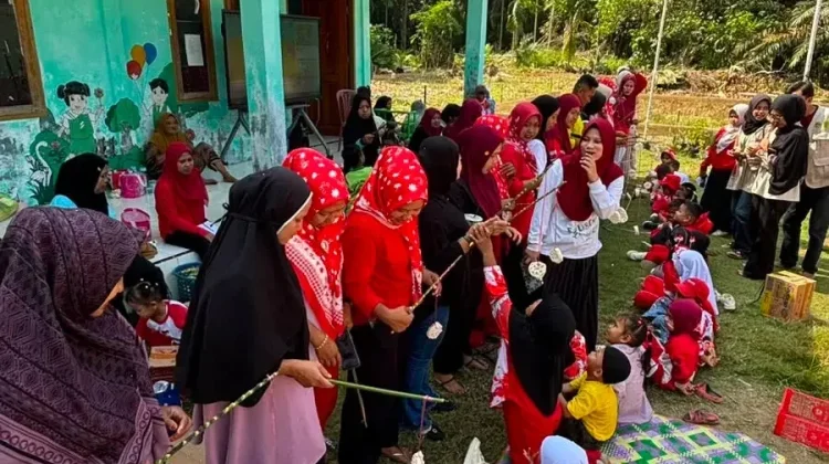 PAUD-TK Talang Jangkang Semarakkan HUT RI