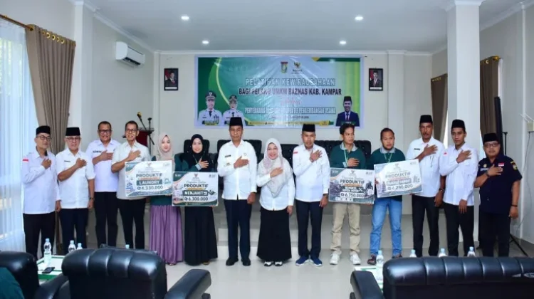 BAZNAS Kampar Salurkan Zakat Produktif UMKM