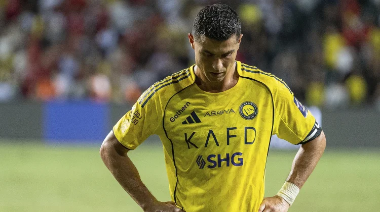 Ronaldo Beri Sinyal Pensiun: “Ini Mungkin Tahun Terakhir Saya”