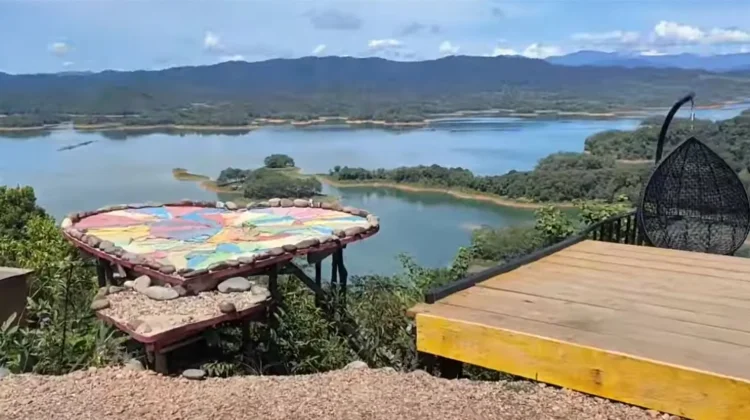 Wisata Rajo Onam Kampar Keindahan Alam dan Panorama Perbukitan
