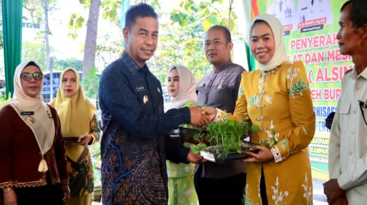 Kampar Perkuat Pertanian dengan Alsintan