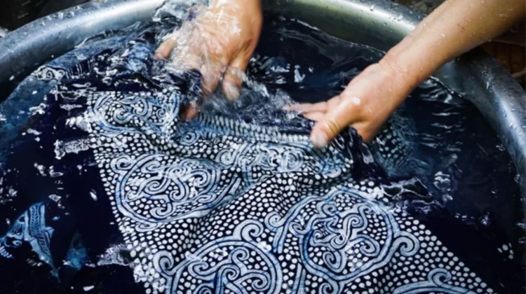 Merawat Batik agar tidak Cepat Pudar