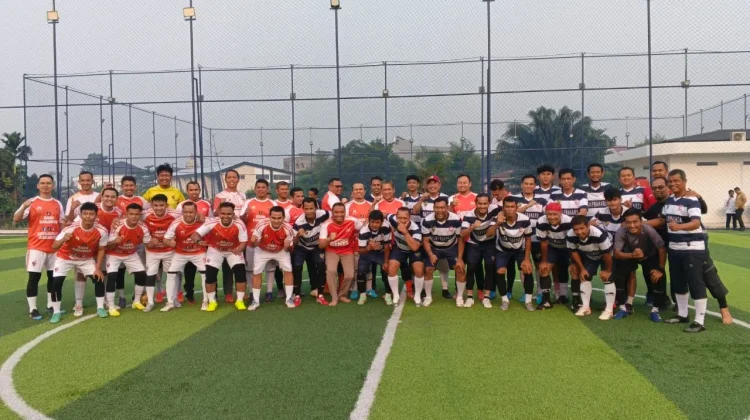Laga Persahabatan PWI Riau vs PKS Riau Berakhir Imbang 4-4
