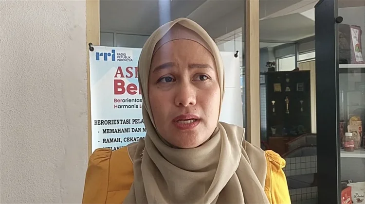 Kabut Asap, Karmila Sari Imbau Siswa Disiplin Gunakan Masker