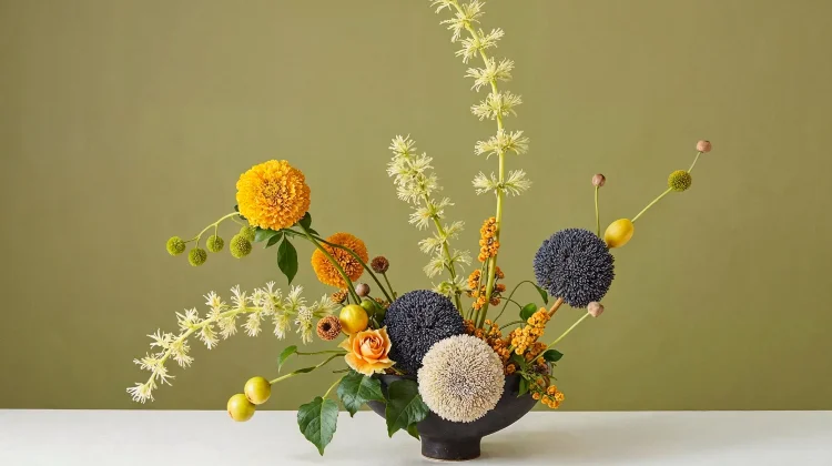 Mengenal Ikebana, Seni Merangkai Bunga Jepang
