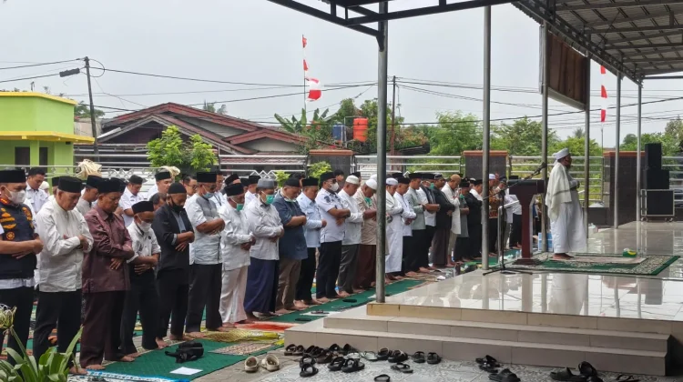 Pemko Pekanbaru Gelar Salat Istisqa Serentak