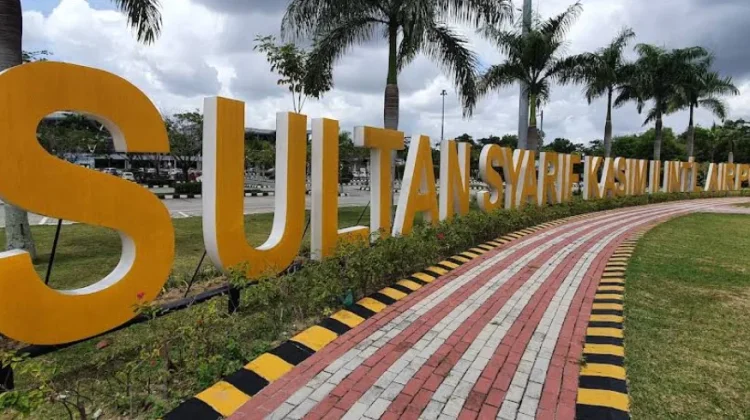Jarak Pandang Terpantau Aman di Bandara SSK II Pekanbaru
