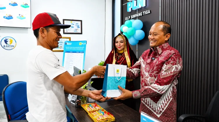 Hari Pelanggan Nasional 2026, PLN Riau Dekatkan Diri ke Warga