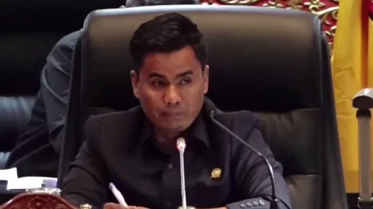 Penerbangan Terganggu Erupsi, DPRD Riau Jadwalkan Ulang Perjalanan