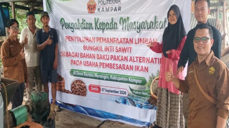 Politeknik Kampar Kenalkan Pakan Berbasis PKC