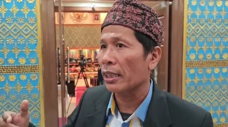 Ketua Komisi V DPRD Riau Usulkan SMA dan SMK Ikut Diliburkan Selama Kabut Asap