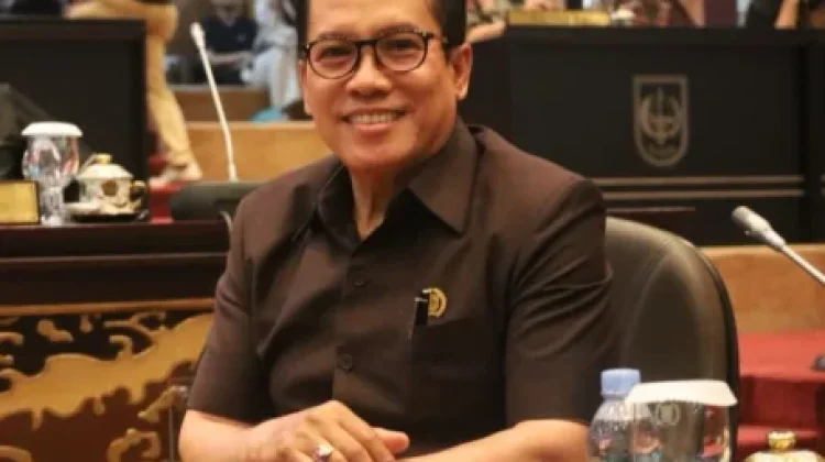 DPRD Riau Desak Penertiban Truk Overload Merusak Jalan di Kampar