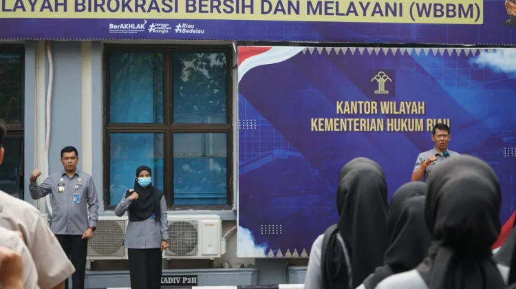 Kanwil Kemenkum Riau Tekankan Disiplin dan Pencapaian Target Kinerja