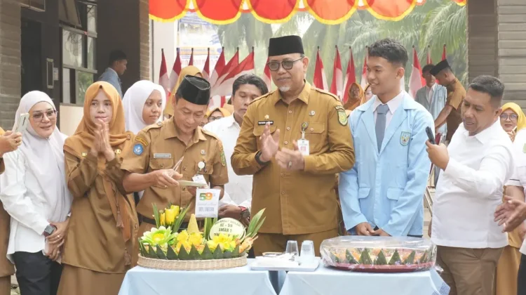 HUT ke-59, SMAN 1 Tembilahan Dorong Siswa Berprestasi