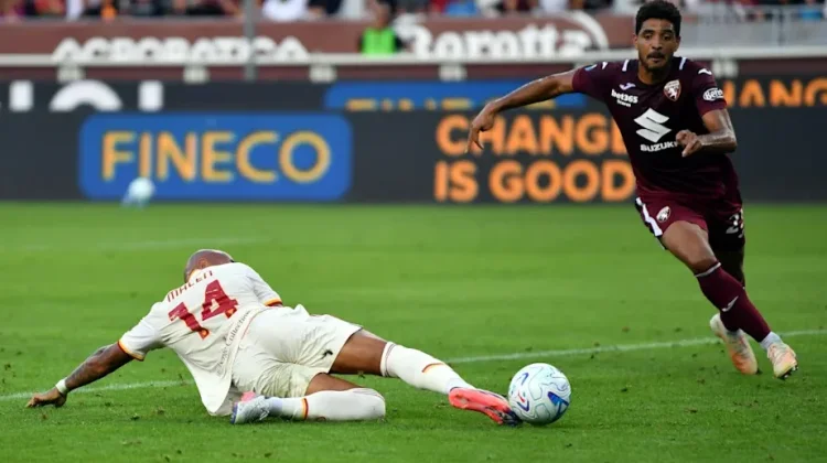 Roma Tak Terbendung, Malen dan Pisilli Bungkam Torino 2-0