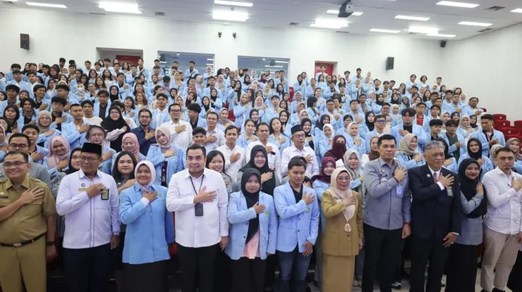 Kemenkum Riau Lepas 266 Mahasiswa FH Unri Perkuat Posbankum di Kabupaten Kampar