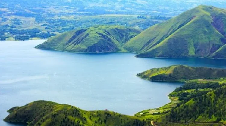 Pesona Danau Toba, Destinasi Ikonik di Sumatera Utara