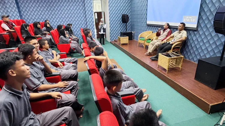 SRMP 3 Pekanbaru Kunjungi SMK Kehutanan Negeri, Perkuat Sinergi Pendidikan