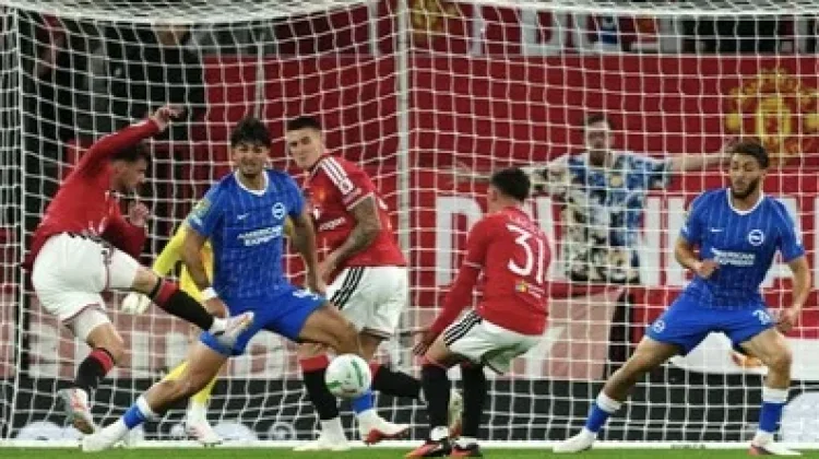 Brighton Comeback Dramatis, Manchester United Tumbang 2-3 di Old Trafford