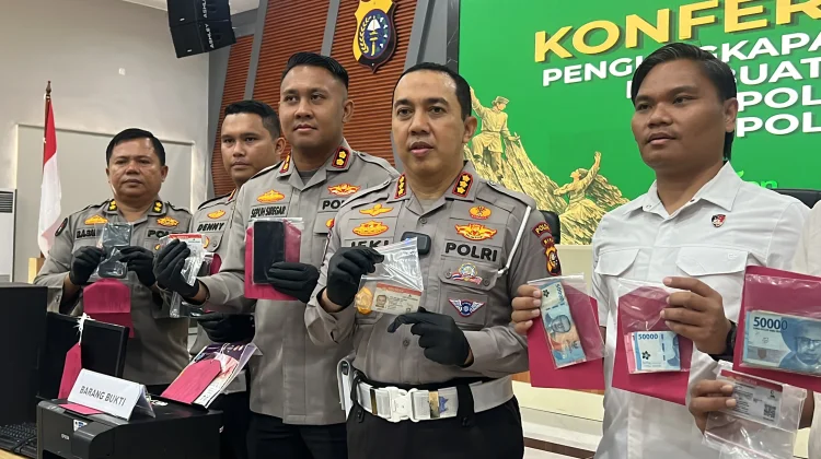 Dirlantas Polda Riau Imbau Masyarakat Waspada SIM Palsu