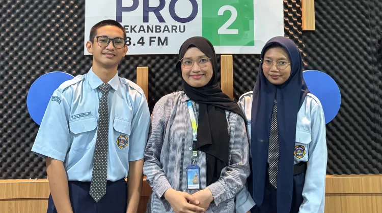 Arfa dan Naisya, Perjalanan Siswa SMA 8 Meraih Prestasi