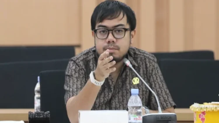 Langkah Tegas DPRD Riau Tekan Maraknya LGBT pada Anak