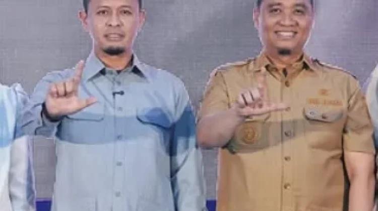 Setahun Kepemimpinan Agung-Markarius: Lunasi Utang dan Ekonomi Melesat